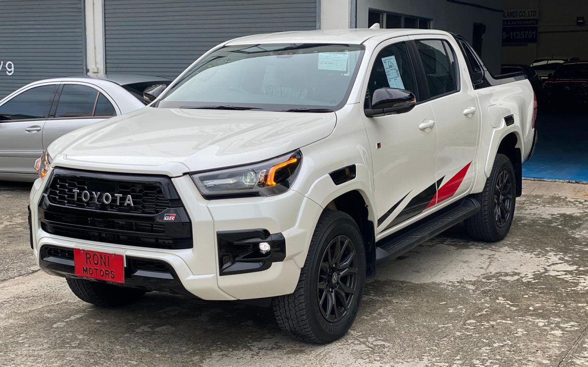 2022 Toyota Hilux GR Sport Debuts In Europe With A New Face And Tweaked  Suspension